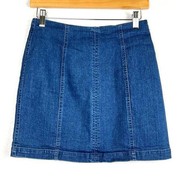 EUC Altar'd State M Stretchy Light Denim Back Zip A-Line Micro Mini Skirt - Picture 1 of 7